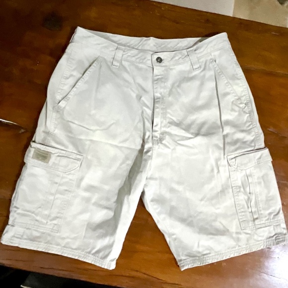 Wrangler Other - Wrangler Originals Light Beige Shorts  Sz 34